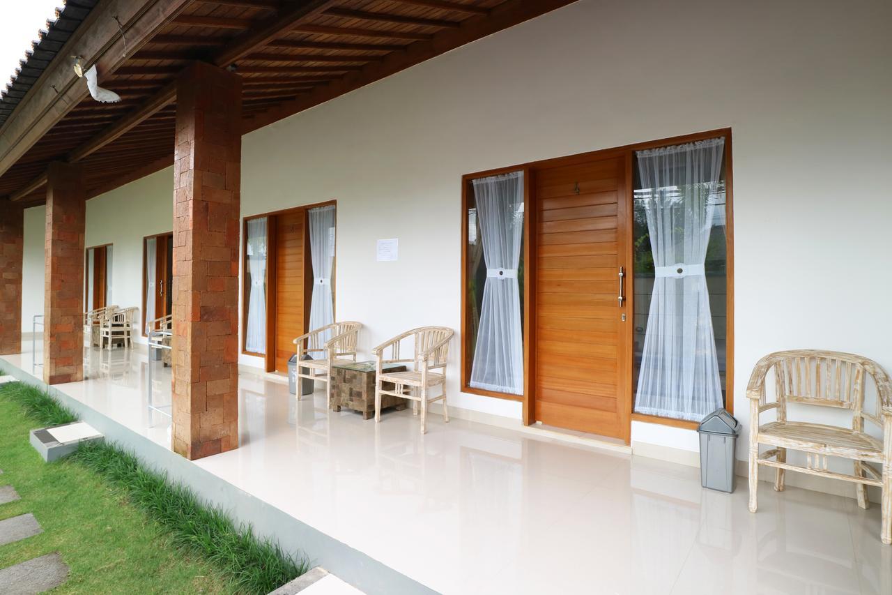 Aghasvina Guest House Canggu Exterior foto